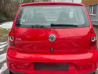 Gebraucht VW Fox 55 PS (40 kW) 2006 Rot Kleinwagen