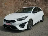 Gebraucht Kia Ceed 204 PS (150 kW) 2021 Deluxeweiss metallic (metallic) Kleinwagen