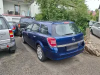 Gebraucht Opel Astra Innovation 110 PS (80 kW) 2010 Blau Kombi