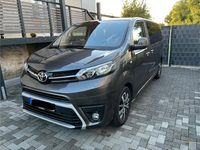 Gebraucht Toyota Proace Verso Team 150 PS (110 kW) 2020 Grau Kombi
