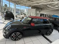 Gebraucht Mini John Cooper Works 231 PS (169 kW) 2022 Grün Kleinwagen