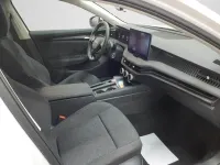 Gebraucht Skoda Superb Essence 150 PS (110 kW) 2025 Weiß Kombi