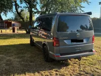 Gebraucht VW California Beach 150 PS (110 kW) 2020 Grau Van