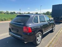 Second-hand Porsche Cayenne 250 CP (183 kW) 2005 Negru SUV