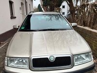 Gebraucht Skoda Octavia 102 PS (75 kW) 2004 Gold Kombi