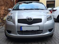 Gebraucht Toyota Yaris Sol 87 PS (63 kW) 2007 Silber Kleinwagen