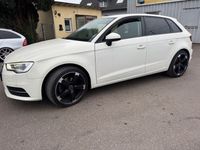 Gebraucht Audi A3 Ambition 122 PS (89 kW) 2013 Weiß Limousine
