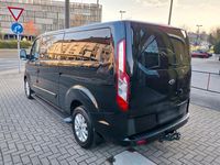 Gebraucht Ford Tourneo 131 PS (96 kW) 2018 Schwarz Van / Kleinbus