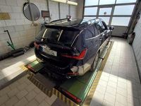 Gebraucht BMW 320 Shadowline 190 PS (139 kW) 2022 Schwarz Limousine