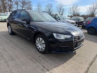 Gebraucht Audi A4 Ambiente 150 PS (110 kW) 2015 Schwarz Kombi