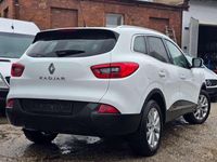 Gebraucht Renault Kadjar Experience 131 PS (96 kW) 2017 Gletscherweiss SUV