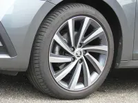 Gebraucht Skoda Octavia Selection 150 PS (110 kW) 2024 Grau metallic Kombi