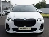 Gebraucht BMW 225 Active Tourer M Sport 245 PS (180 kW) 2023 Weiß Van / Kleinbus