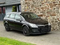 Gebraucht Opel Astra Edition+ 105 PS (77 kW) 2006 Schwarz Kombi
