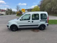 Gebraucht Renault Kangoo 95 PS (69 kW) 2009 Silber Van / Kleinbus