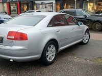 Second-hand Audi A8 232 CP (170 kW) 2004 Argintiu Berlinǎ
