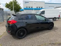 Usado Kia Ceed 99 CV (72 kW) 2015 Negro Utilitario
