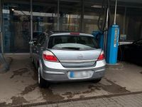 Gebraucht Opel Astra 105 PS (77 kW) 2005 Kleinwagen
