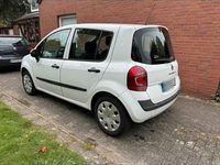 Gebraucht Renault Modus 75 PS (55 kW) 2009 Weiß Van / Kleinbus