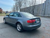 Gebraucht Audi A4 143 PS (105 kW) 2013 Grau Limousine