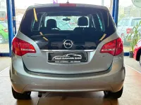 Gebraucht Opel Meriva Innovation 101 PS (74 kW) 2011 Silber Van / Kleinbus