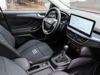 Gebraucht Ford Focus Active X 155 PS (114 kW) 2025 Fantastic red tc Limousine