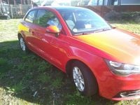 Gebraucht Audi A1 Attraction 86 PS (63 kW) 2015 Rot Kleinwagen