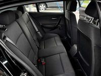 Używany BMW 118 Performance 122 KM (89 kW) 2006 Czarny Hatchback