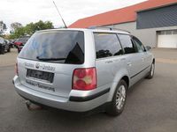 Gebraucht VW Passat 131 PS (96 kW) 2004 Silber Kombi