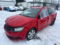 Gebraucht Skoda Fabia Active 90 PS (66 kW) 2015 Rot Kombi