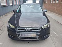 Gebraucht Audi A3 125 PS (91 kW) 2014 Andere farben Limousine