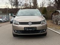 Gebraucht VW Touran Style 140 PS (102 kW) 2011 Braun Van / Kleinbus