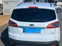 Gebraucht Ford S-MAX Titanium 143 PS (105 kW) 2010 Weiß Van / Kleinbus