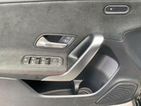 Gebraucht Mercedes A200 AMG 163 PS (119 kW) 2024 Schwarz Kleinwagen