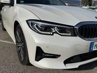 Gebraucht BMW 318 Performance 150 PS (110 kW) 2021 Weiß Kombi
