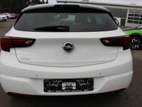 Gebraucht Opel Astra Dynamic 150 PS (110 kW) 2019 Weiß Limousine