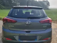 Gebraucht Hyundai i20 84 PS (61 kW) 2017 Grau Kleinwagen