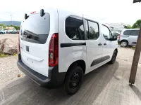 Neu Fiat Doblò 131 PS (96 kW) 2026 Gelato weiss Van / Kleinbus