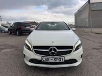 Gebraucht Mercedes A160 102 PS (75 kW) 2016 Weiß Limousine