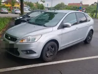 Gebraucht Ford Focus 101 PS (74 kW) 2009 Silber Limousine