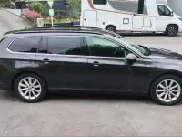 Gebraucht VW Passat 120 PS (88 kW) 2017 Grau Kombi