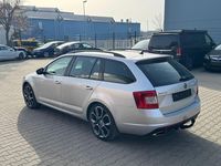Gebraucht Skoda Octavia RS 184 PS (135 kW) 2014 Silber Kleinwagen