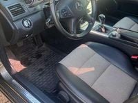 Gebraucht Mercedes C220 Edition 170 PS (125 kW) 2009 Beige Kombi