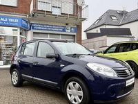 Gebraucht Dacia Sandero Basis 75 PS (55 kW) 2012 Blau Kleinwagen