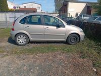 Używany Citroën C3 76 KM (55 kW) 2009 Złoty Hatchback