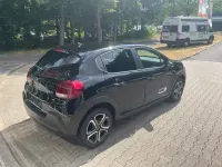 Gebraucht Citroën C3 Feel 82 PS (60 kW) 2022 Lackierung schwarz perla nera/ Kleinwagen