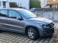Gebraucht VW Tiguan Trendline 150 PS (110 kW) 2015 Grau SUV