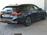 Neu BMW 520 197 PS (144 kW) 2026 Grau Kombi