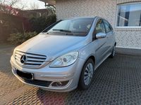 Gebraucht Mercedes B180 108 PS (79 kW) 2005 Silber Van / Kleinbus