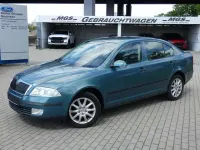 Gebraucht Skoda Octavia Ambiente 102 PS (75 kW) 2005 Islandgruen metallic Limousine